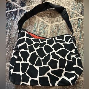Oioi Giraffe Hobo Diaper Bag
